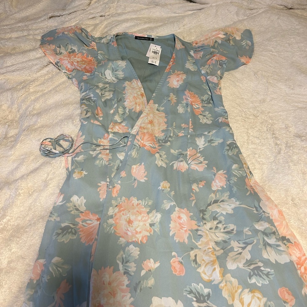 abercrombie floral dress